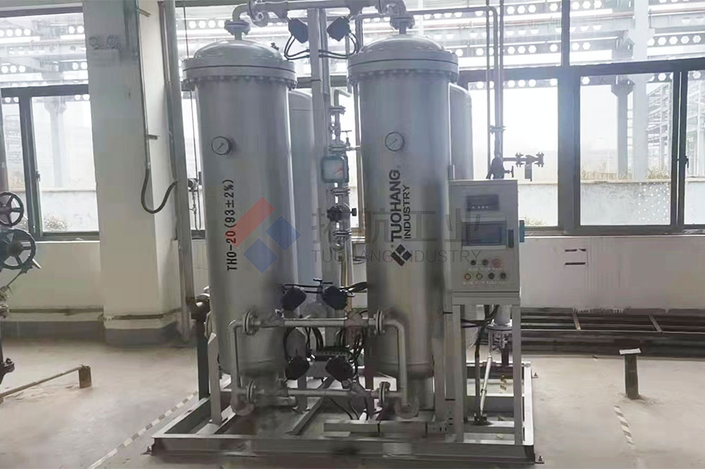 小型制氧機(jī)用戶(hù)使用現(xiàn)場(chǎng)